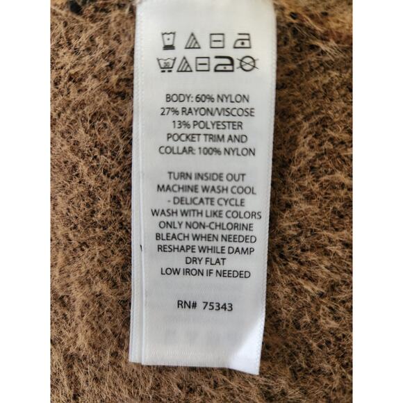 RACHEL ZOE NWT Leopard print faux fur sweater size large snaps - Picture 9 of 9